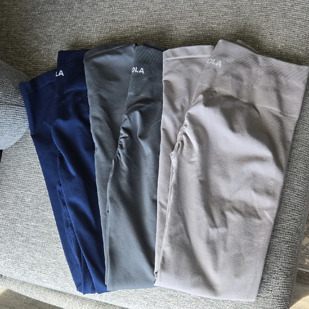Aurola Full Length Intensify Leggings Set in Blue, Gray, and Tan - Picture 1 of 5